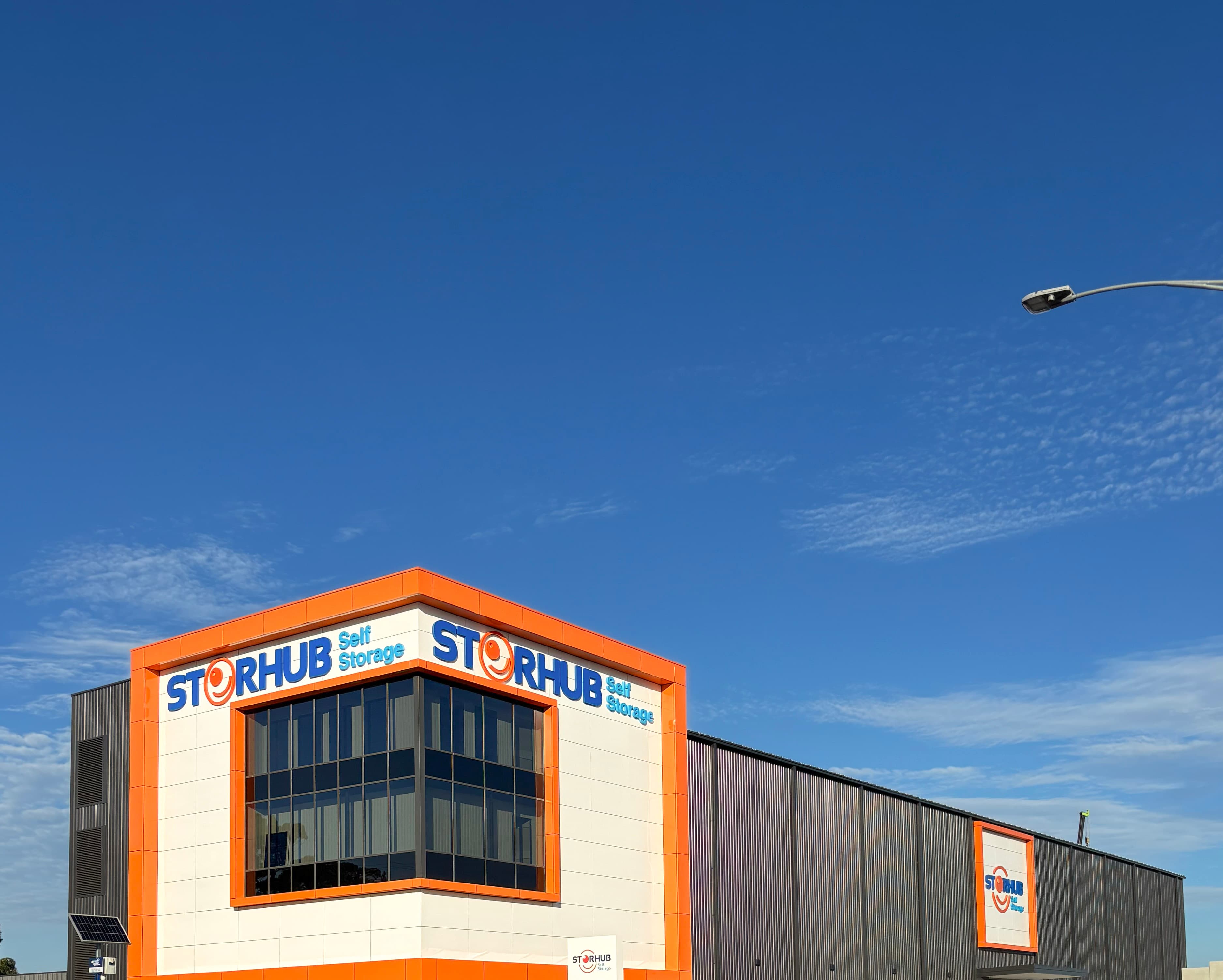 StorHub-seaford-now-open-storage2