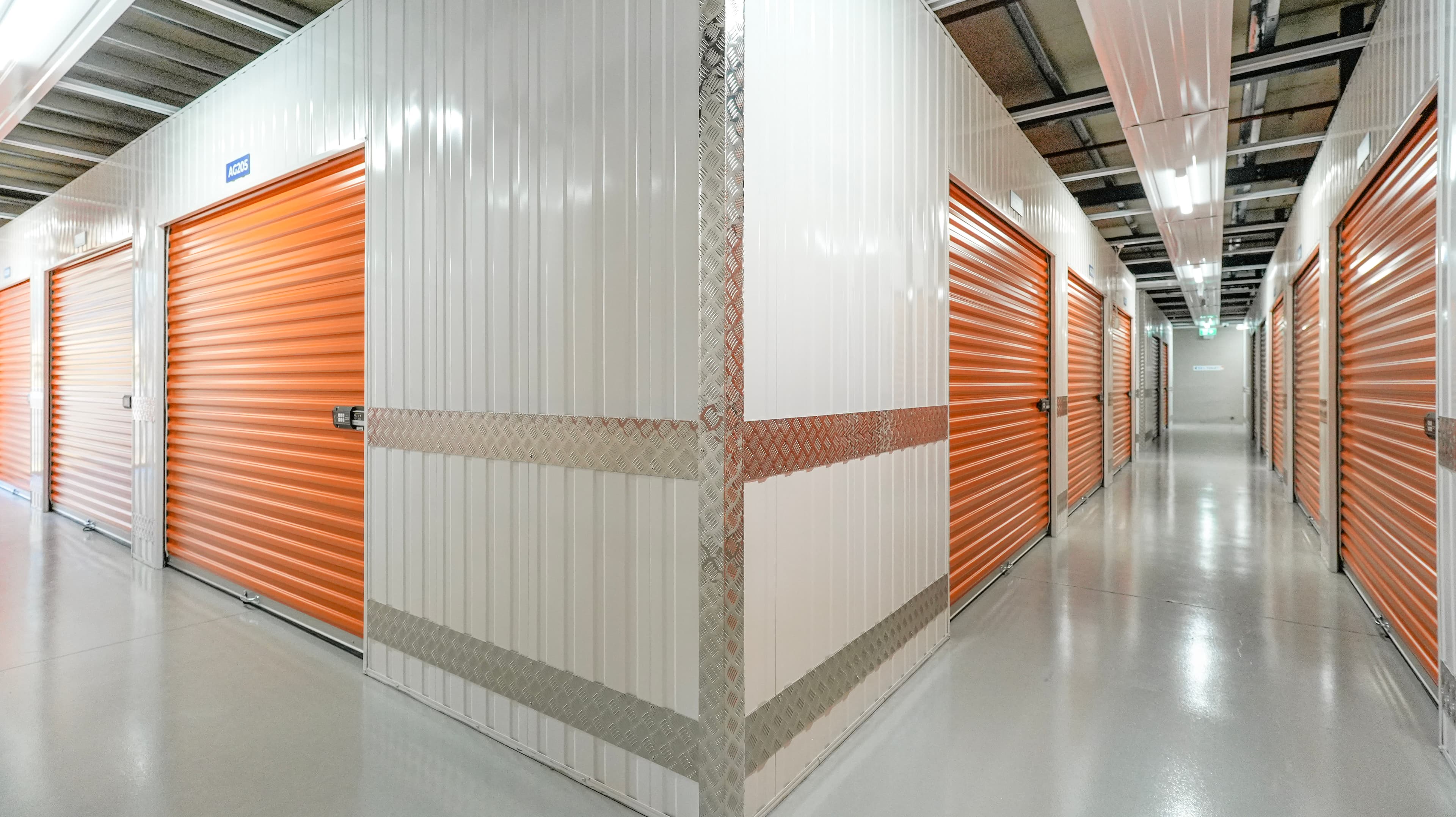 StorHub-Fyshwick-Self-storageunit