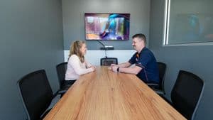 business-hub-meeting-room