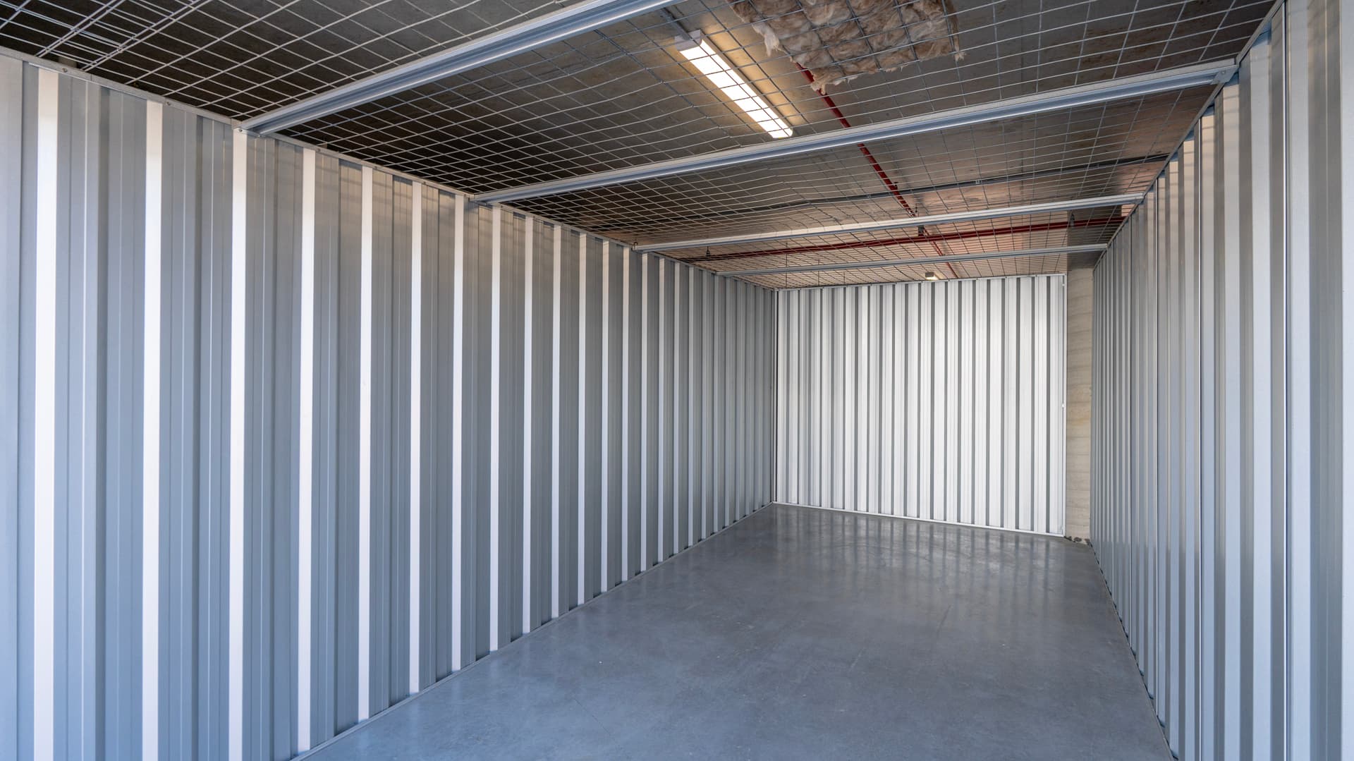 StorHub-Miranda-self-storage-5
